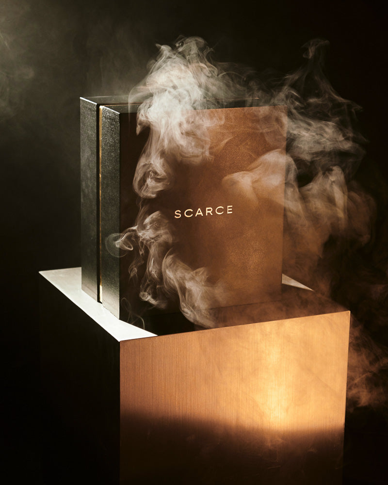 SCARCE SAMPLE SALE BOX