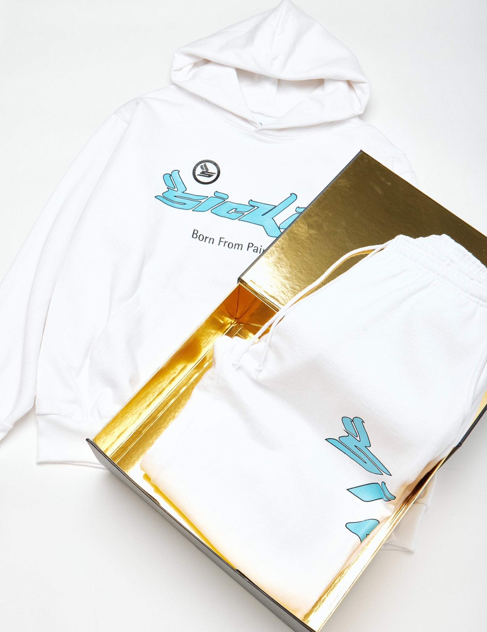 MEN'S PREMIUM HYPE BOX (LIMITED TO 100) BARRIERS